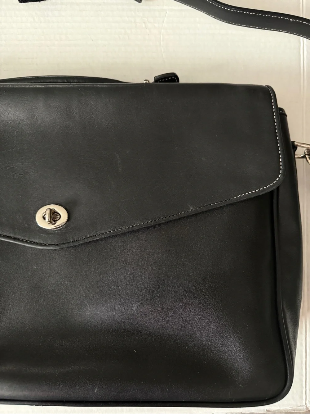 Vtg Coach Black Leather Turn-lock Laptop Bag Briefcase or Messenger Bag #6457